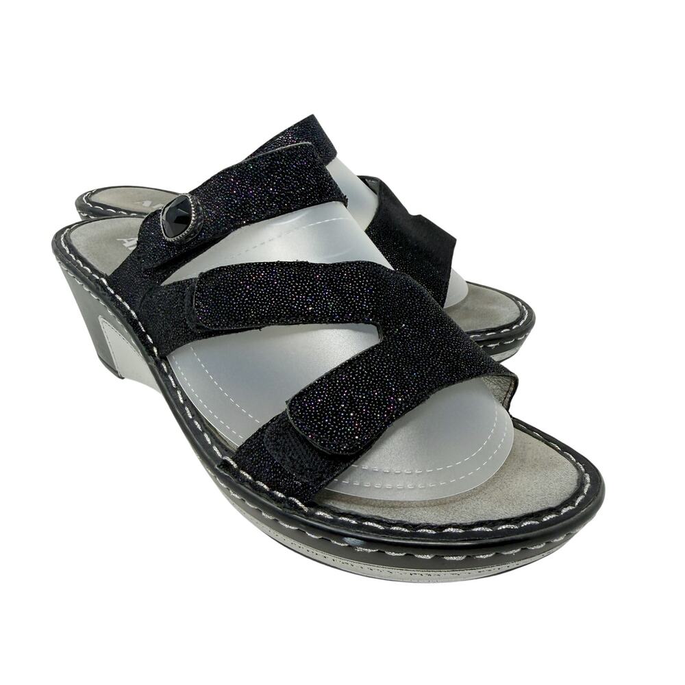 NWOB Alegria Black Strappy Wedge Sandals Size 38 Rhinestone Accent Comfort Shoes